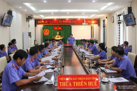 Công bố Quyết định kiểm tra việc thực hiện dân chủ ở cơ sở tại VKSND tỉnh Thừa Thiên Huế