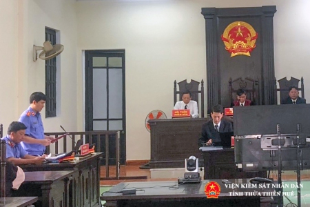 VKSND huyện Phú Vang phối hợp tổ chức các phiên tòa trực tuyến, rút kinh nghệm