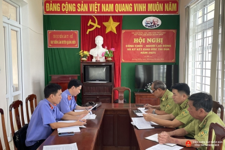 Trực tiếp kiểm sát việc tiếp nhận, giải quyết nguồn tin về tội phạm tại Hạt kiểm lâm huyện Quảng Điền