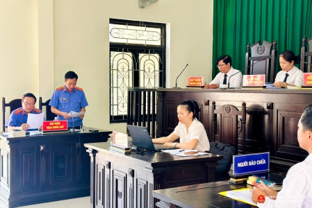 Viện kiểm sát nhân dân thị xã Hương Thủy phối hợp tổ chức phiên tòa rút kinh nghiệm