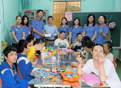 Dấu ấn đẹp vì cộng đồng của VKSND khu vực 2 Huế
