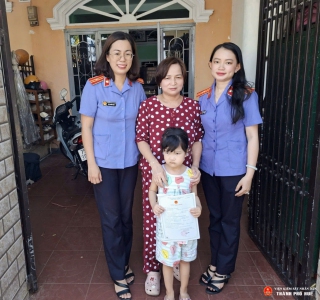 VKSND Khu vực 2 - Huế: Kịp thời bảo vệ quyền nhân thân cho trẻ em có hoàn cảnh đặc biệt