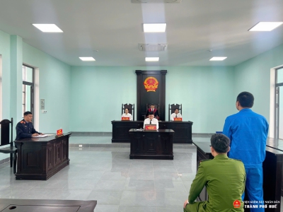 Toàn cảnh phiên tòa