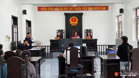 Viện kiểm sát nhân dân khu vực 3 – Huế phối hợp tổ chức 02 phiên toà hình sự trực tuyến rút kinh nghiệm