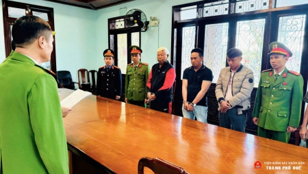 VKSND khu vực 3 – Huế: Phê chuẩn quyết định khởi tố 03 bị can vụ vi phạm quy định về khai thác tài nguyên