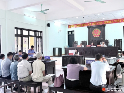 Toàn cảnh phiên tòa