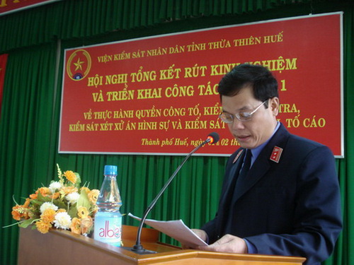 Đồng chí Trần Đại Quang - Phó Viện trưởng VKSND Thừa Thiên Huế  kết luận tại Hội nghị