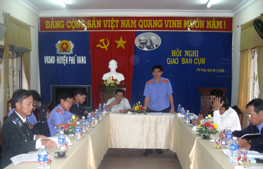 Đồng chí Nguyễn Thanh Hải – Phó Viện trưởng Viện kiểm sát nhân dân tỉnh chủ trì Hội nghị