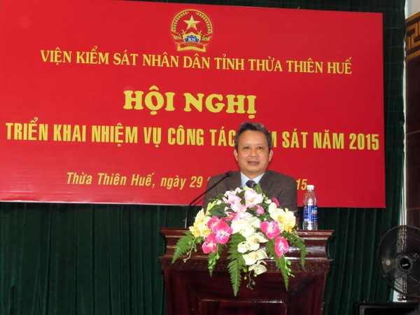 Đồng chí Lê Trường Lưu – Phó Bí thư Tỉnh ủy, Chủ tịch HĐND tỉnh Thừa Thiên Huế phát biểu chỉ đạo Hội nghị.