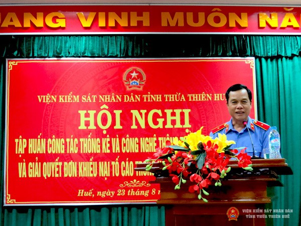 Đồng chí Trần Đại Quang, Tỉnh ủy viên, Bí thư Ban cán sự, Viện trưởng VKSND tỉnh Thừa Thiên Huế phát biểu chỉ đạo Hội nghị.