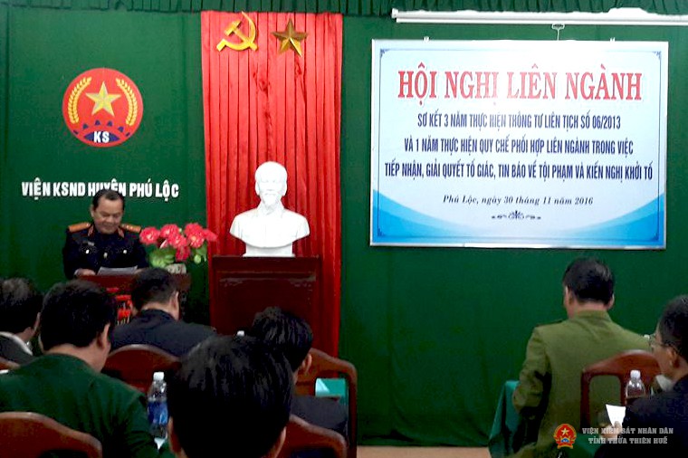 Đồng chí Đoàn Quỳnh – Viện trưởng phát biểu khai mạc Hội nghị