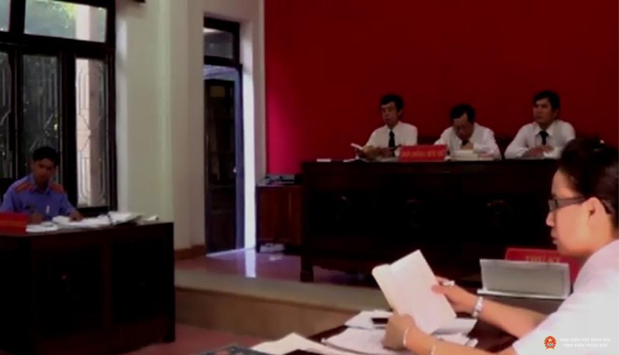 Phiên tòa dân sự tại Viện kiểm sát nhân dân huyện Phú Lộc