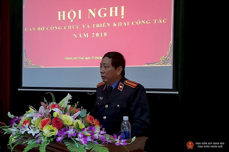 Đồng chí Trần Nhơn Vượng - Ủy viên Ban cán sự Đảng, Phó viện trưởng Viện kiểm sát nhân dân tỉnh Thừa Thiên Huế phát biểu chỉ đạo Hội nghị