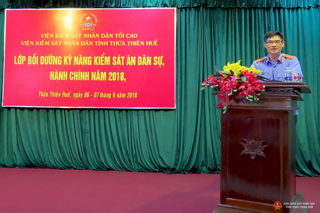 Đồng chí Nguyễn Thanh Hải, Bí thư Ban cán sự, Viện trưởng VKSND tỉnh phát biểu tại Lớp bồi dưỡng kỹ năng kiểm sát án dân sự, hành chính