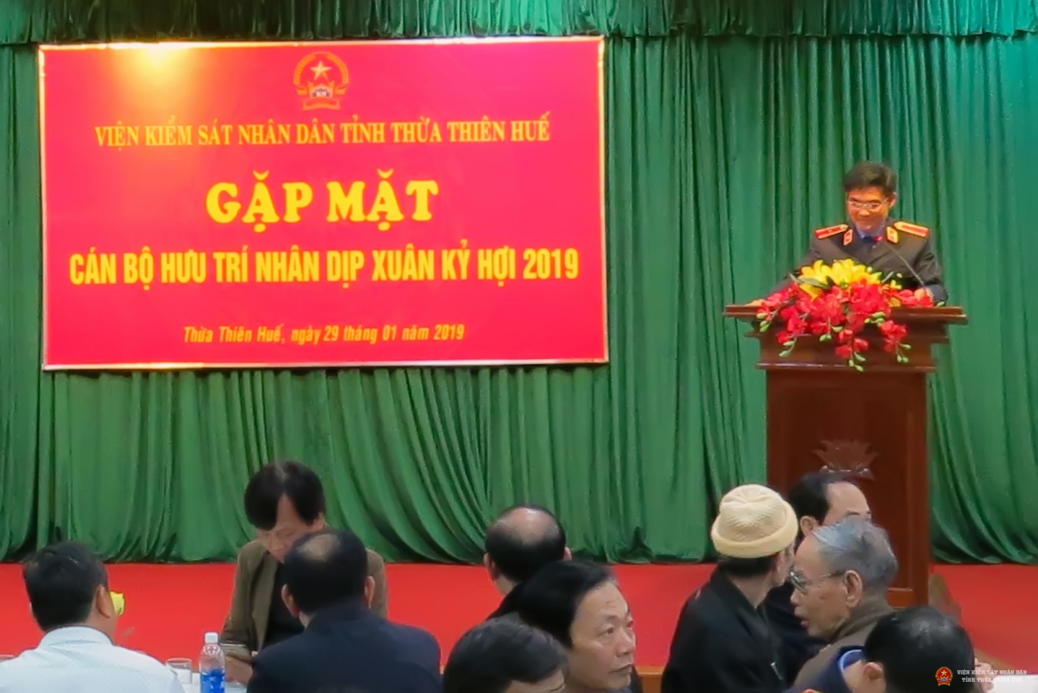 Đồng chí Nguyễn Thanh Hải, Bí thư Ban cán sự đảng, Viện trưởng Viện kiểm sát nhân dân tỉnh Thừa Thiên Huế phát biểu tại buổi gặp mặt.