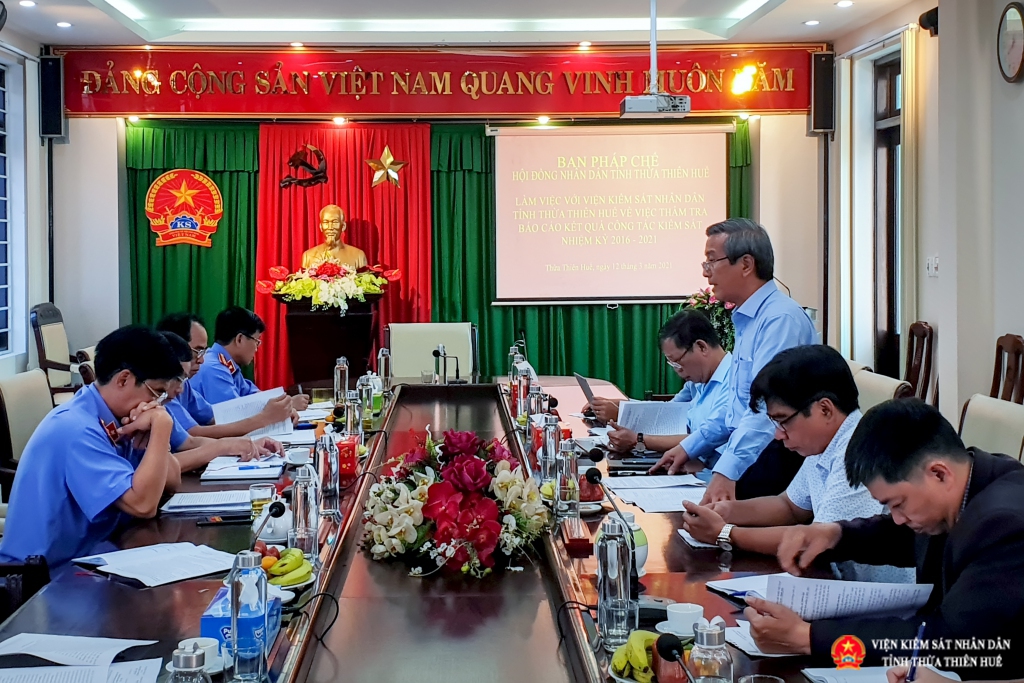 Đồng chí Nguyễn Thanh Sơn, Phó Trưởng ban chuyên trách Ban Pháp chế Hội đồng nhân dân tỉnh kết luận tại buổi làm việc.