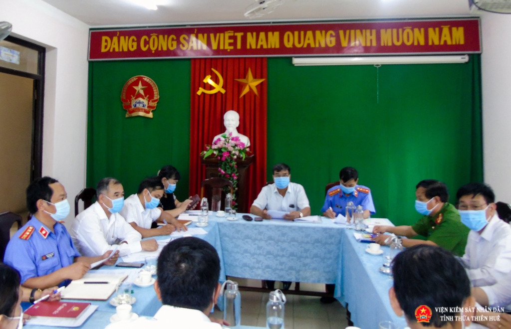 Đoàn giám sát Ban chỉ đạo cải cách tư pháp Tỉnh ủy Thừa Thiên Huế giám sát công tác thi hành án hình sự ở cộng đồng tại Thị xã Hương Trà