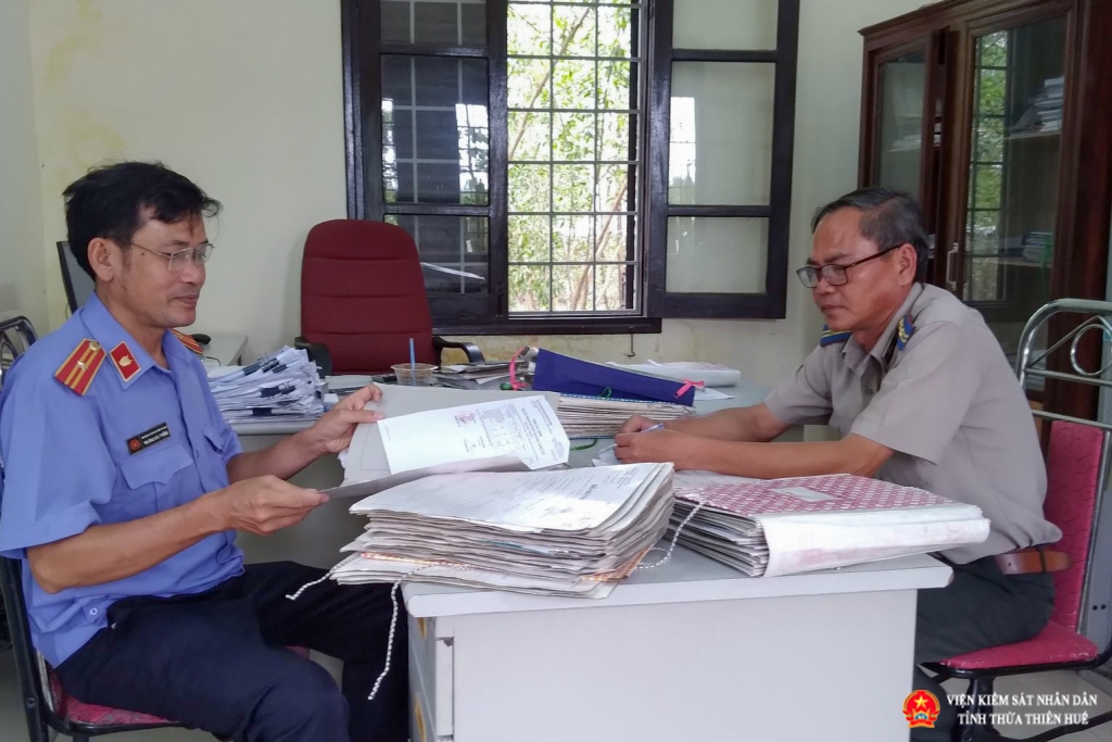 Viện kiểm sát nhân dân huyện Phú Vang tăng cường công tác kiểm sát thi hành án