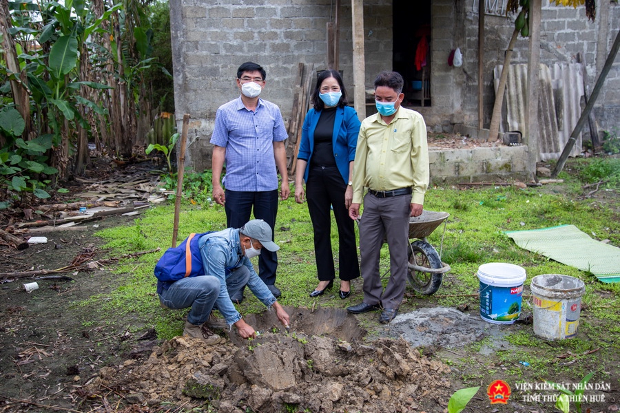 Khởi công xây dựng nhà tình nghĩa cho hộ nghèo ở phường Thủy Lương, Thị xã Hương Thủy