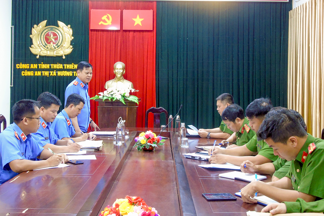 Trực tiếp kiểm sát tại Cơ quan điều tra Công an thị xã Hương Trà