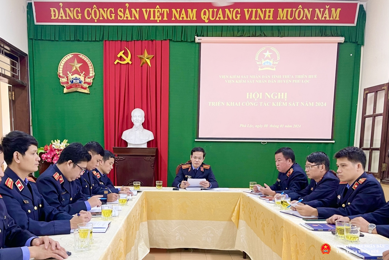 Đồng chí Phan Lộc Linh – Viện trưởng VKSND huyện Phú Lộc triển khai Kế hoạch công tác kiểm sát năm 2024