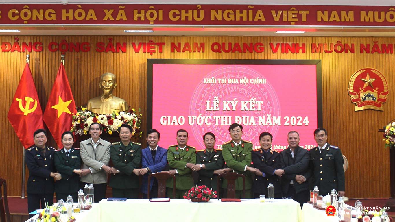 10 đơn vị thi đua Khối Nội chính tỉnh Thừa Thiên Huế ký kết giao ước và phát động phong trào thi đua năm 2024