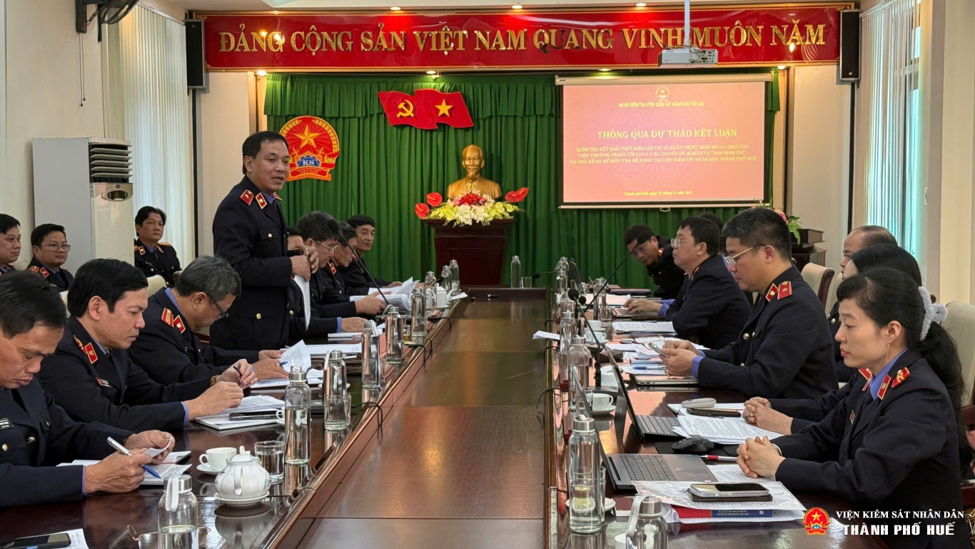 Viện kiểm sát nhân dân tối cao (Vụ 4) kiểm tra việc kiểm tra kết quả thực hiện Chỉ thị số 05/CT-VKSTC và 02 chuyên đề nghiệp vụ “Tạm đình chỉ”, “Án trả hồ sơ điều tra bổ sung”