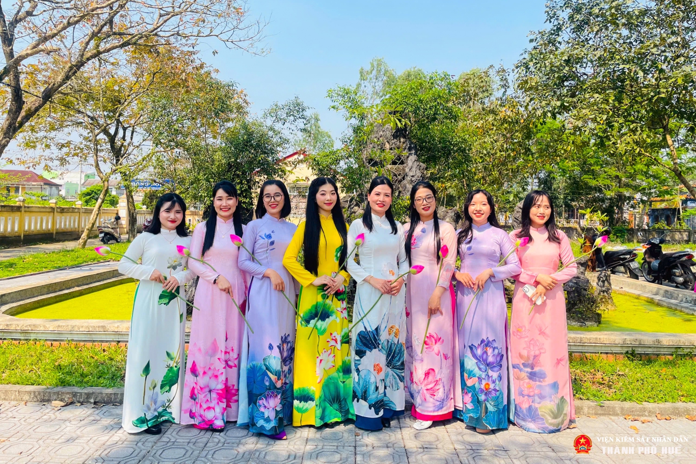 phan thi ao dai truyen thong