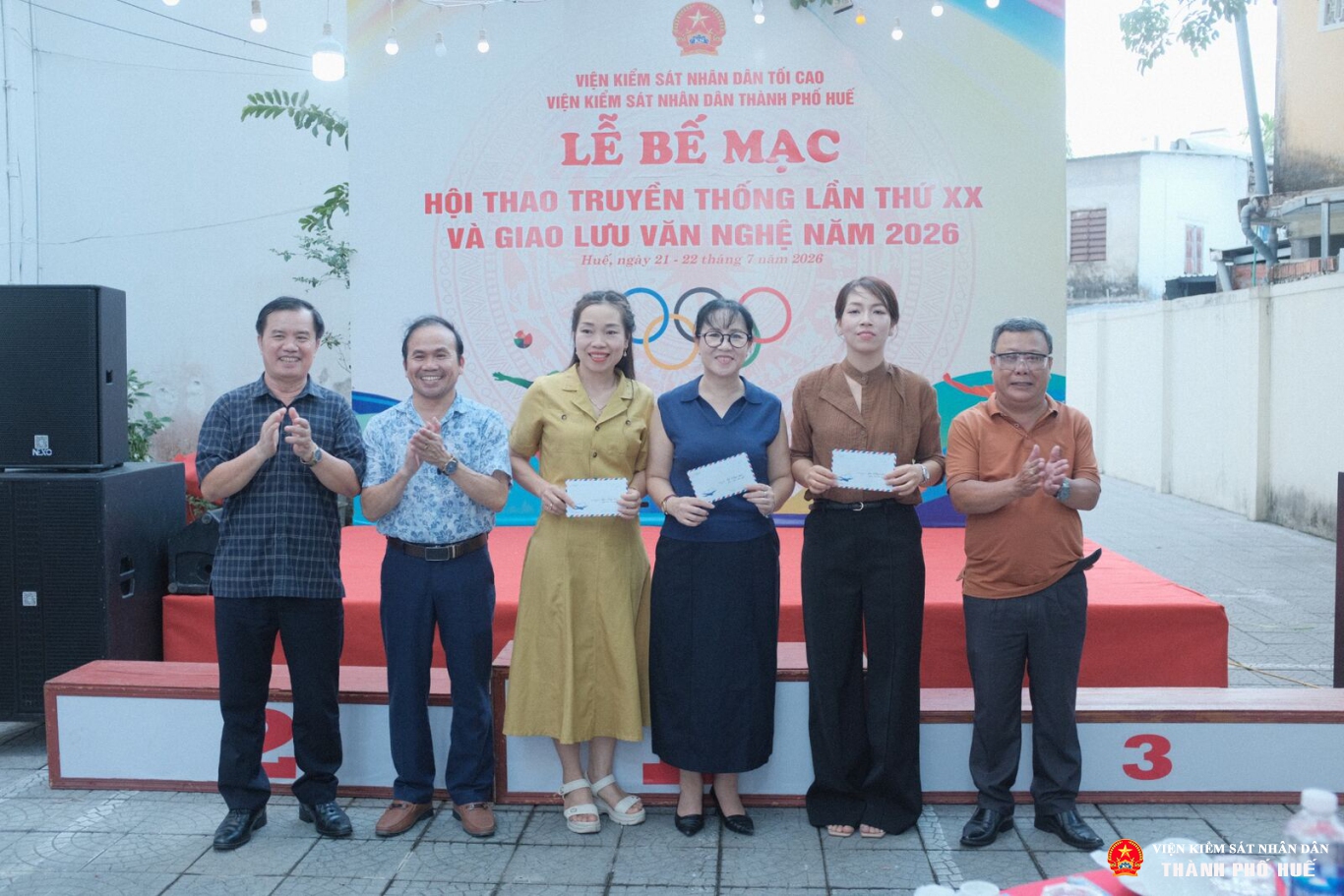 3 giai khuyen khich van nghe1
