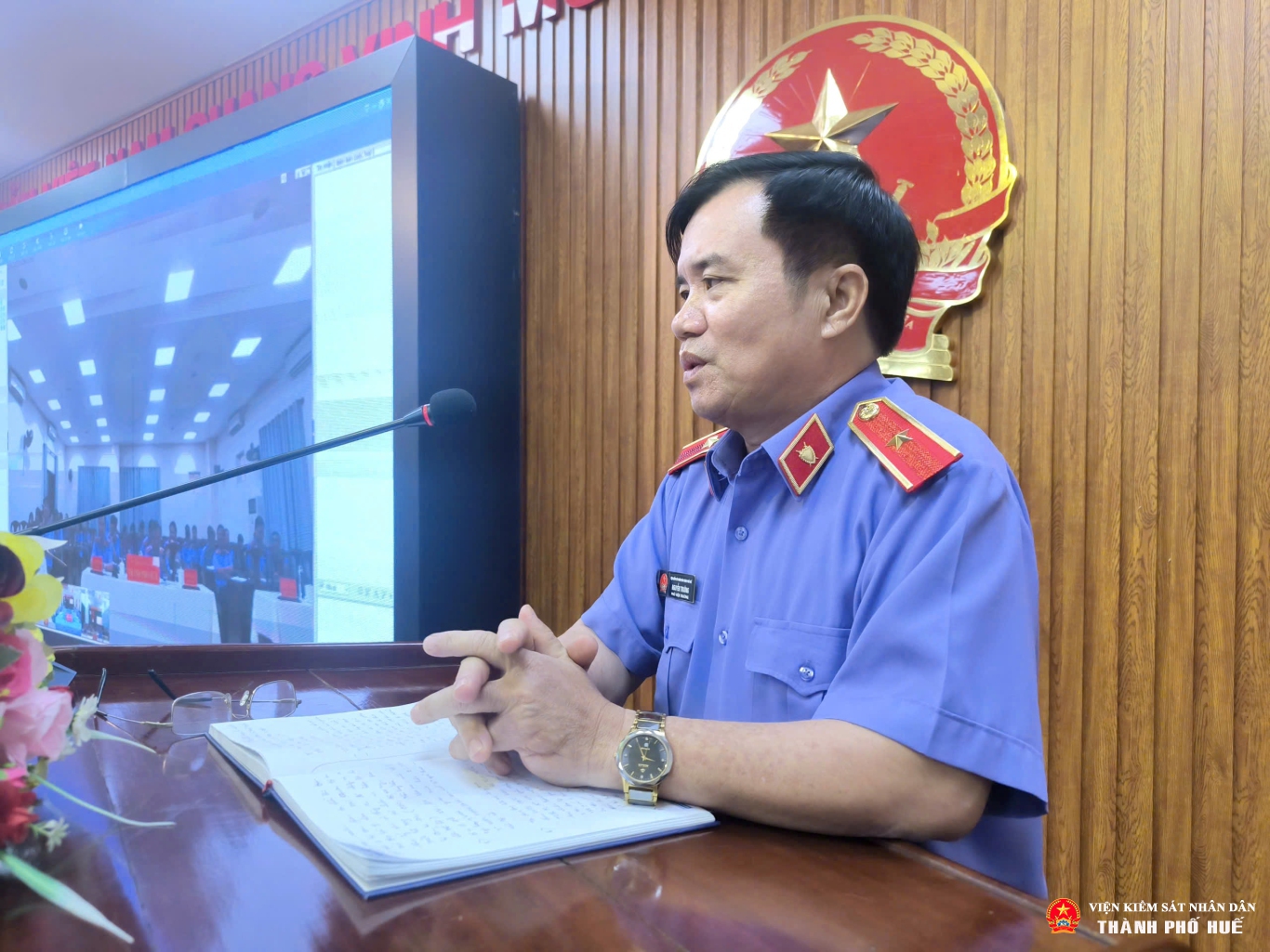 a truong pho vien truong