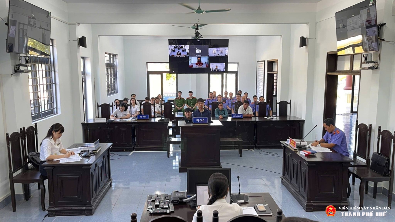 VKSND khu vực 3 - Huế: Bản án thích đáng cho phút bốc đồng của tuổi trẻ