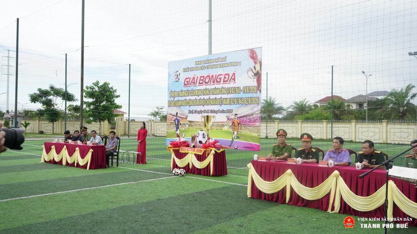 giai bong da 01