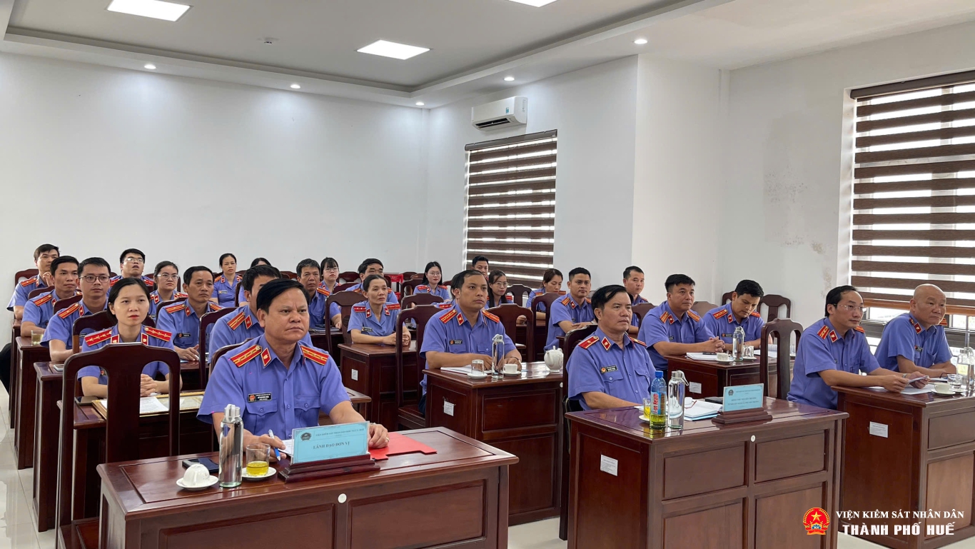 Toàn cảnh Hội nghị sơ kết công tác 6 tháng đầu năm 2026 tại VKSND khu vực 3 - Huế